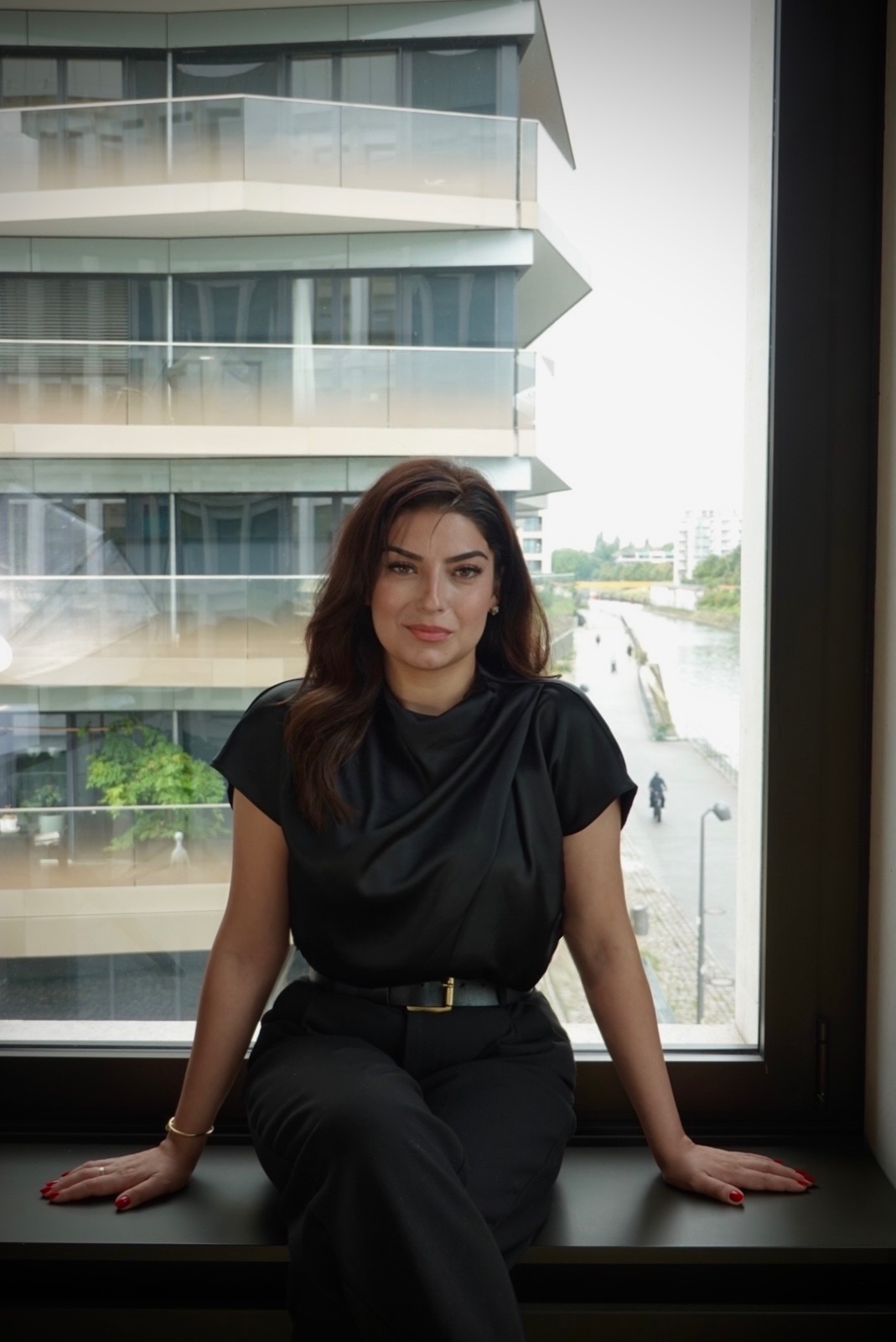 Dorsa Taghehchian, Rechtsanwältin